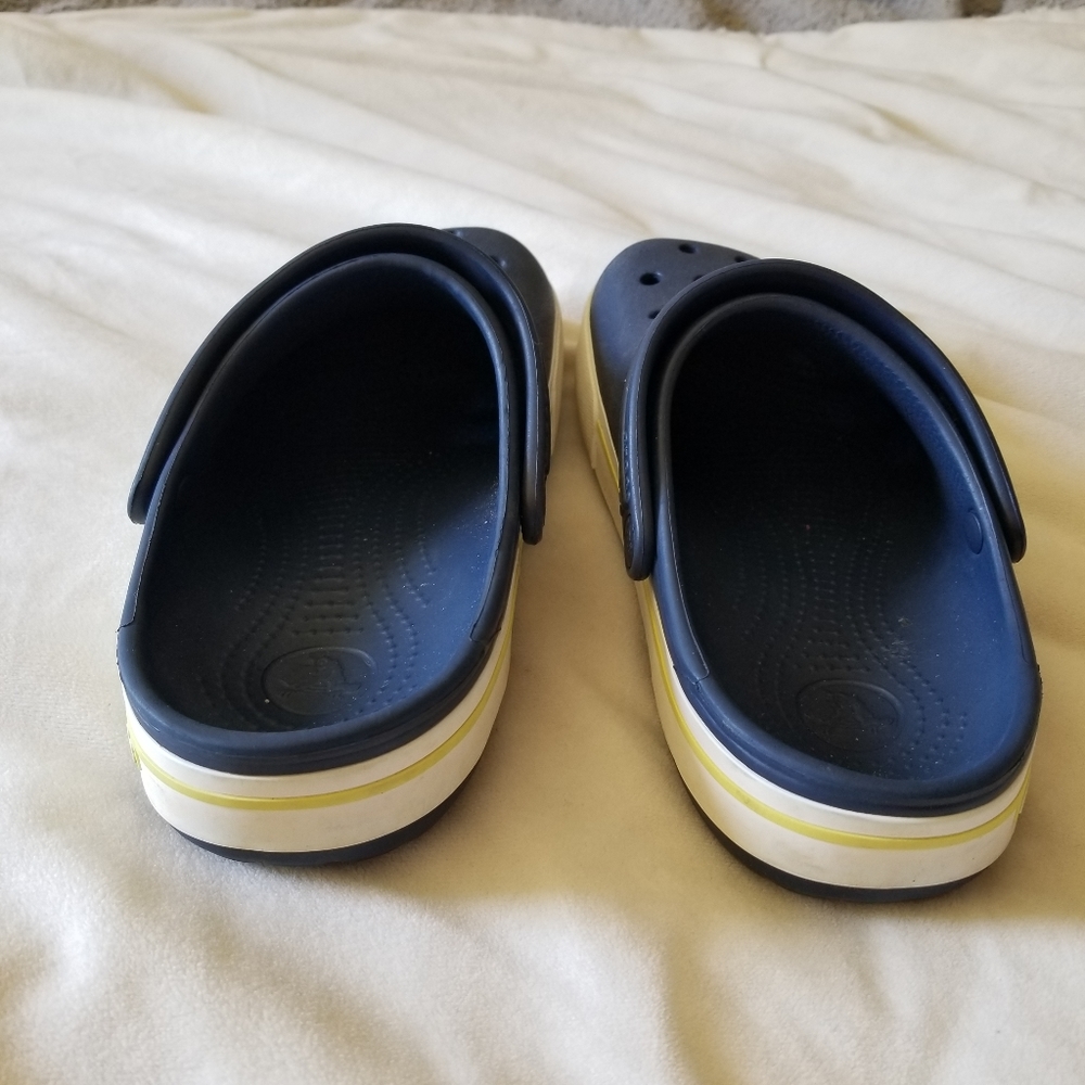 Crocs - Picture 8 of 9
